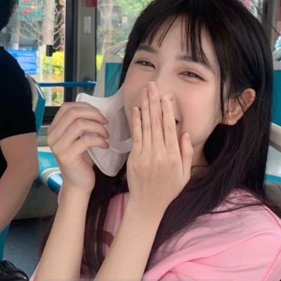 英雄连萌内购破解版下载